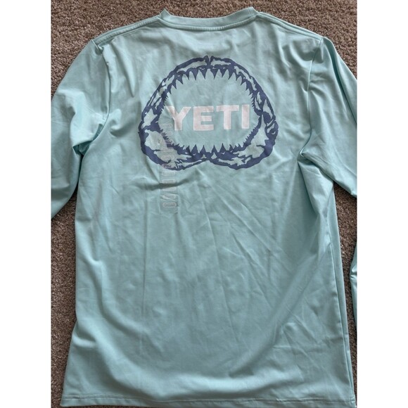 YETI Sharks Up Sunshirt Size Small – UPF Sun Protection Fishing Shirt Lightweigh - Picture 4 of 7